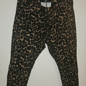 GAP Leopard Print Ankle Pants